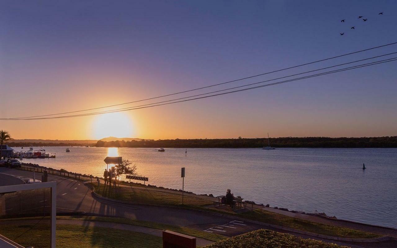 Anchorage - Riverfront Luxury On Gympie Terrace Noosaville Exteriör bild